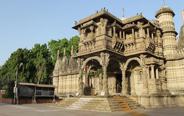 Hatheesing Jain Temple, Ahmedabad