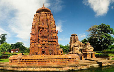 Orissa Temple & Tribal Tour