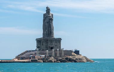 Thiruvalluvar Statue, Kanyakumari